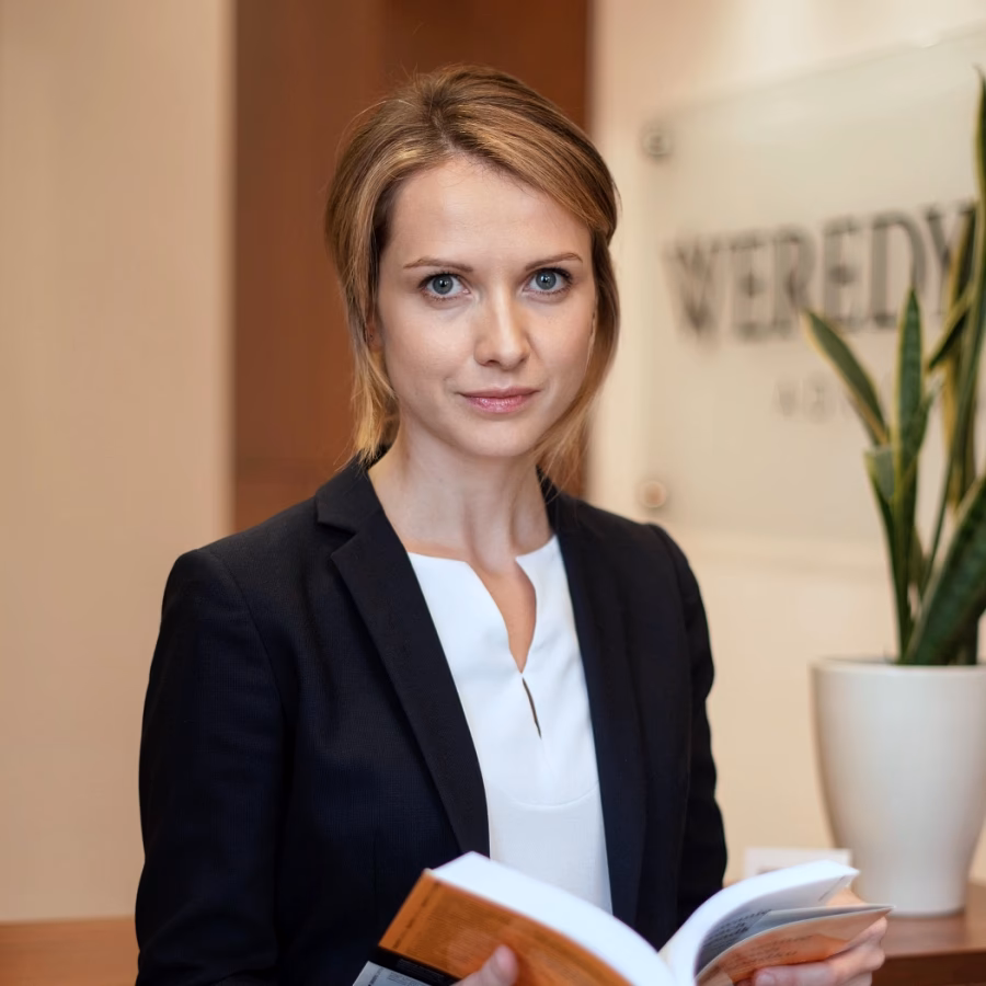 Ile bierze adwokat za reprezentowanie na sprawie?