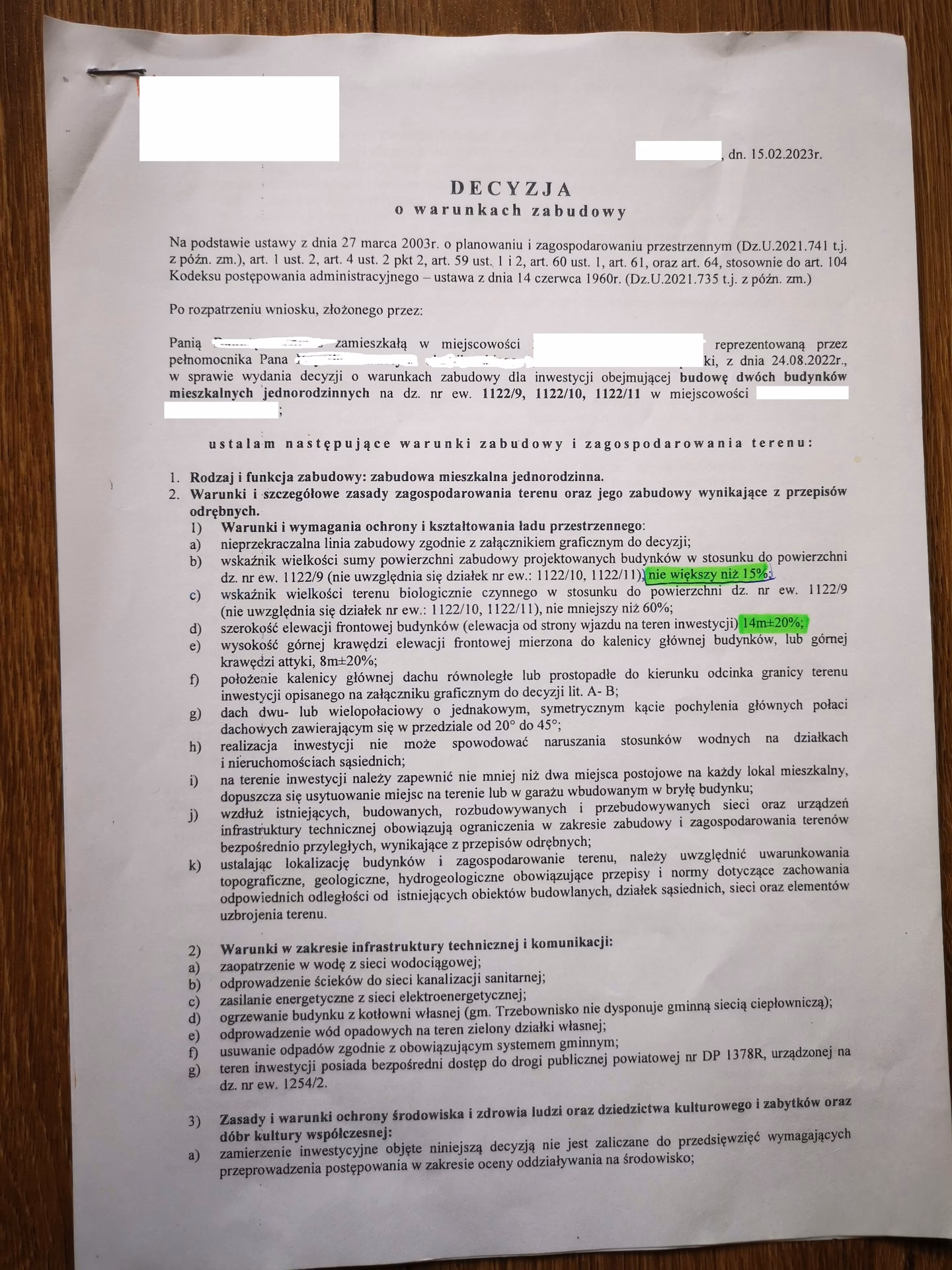 Czy decyzja o warunkach zabudowy jest ważna po podziale działki?